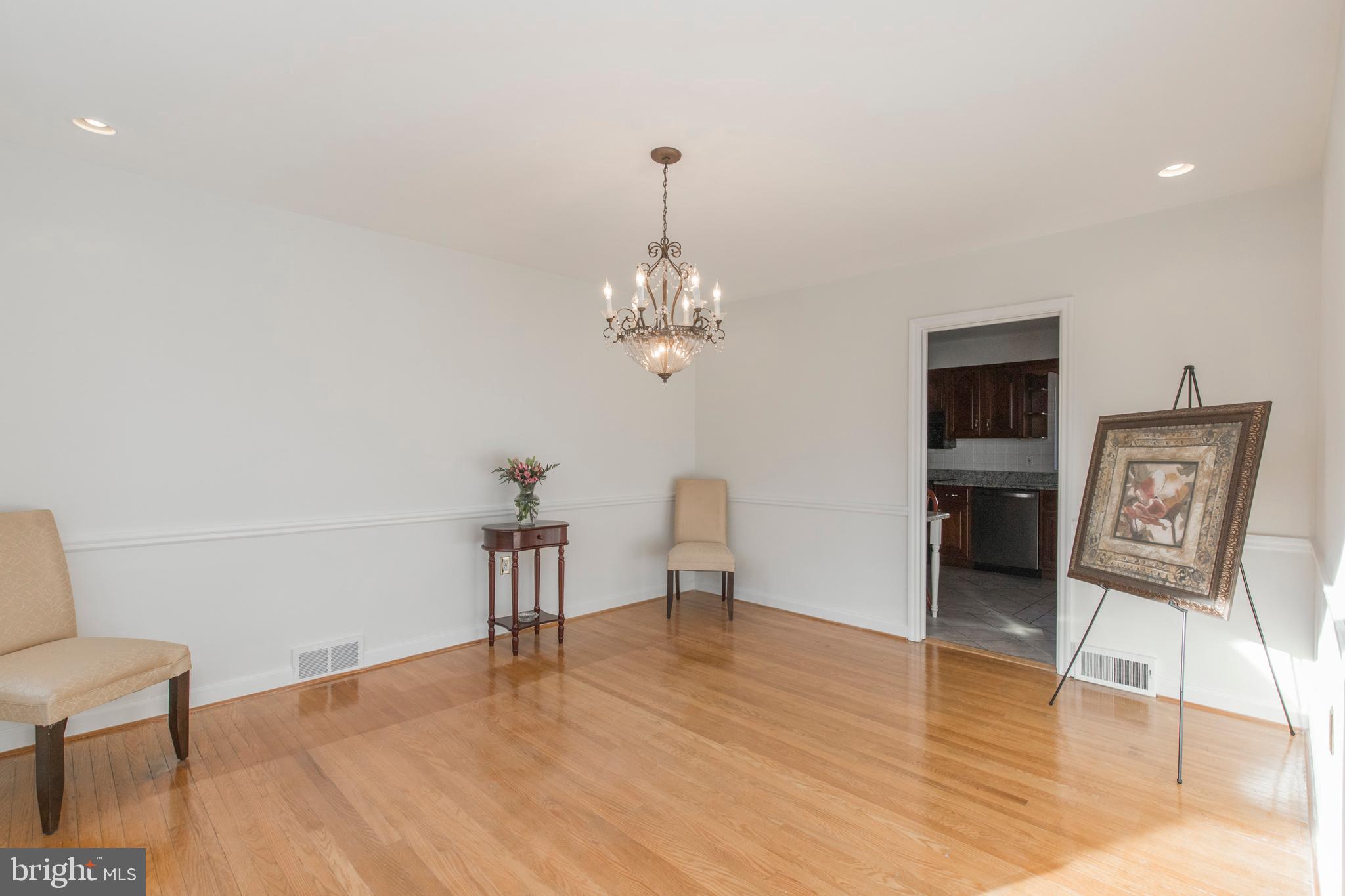 4 Beryl Road Cheltenham, PA 19012 - Photo 8 of 50 Formal dining room