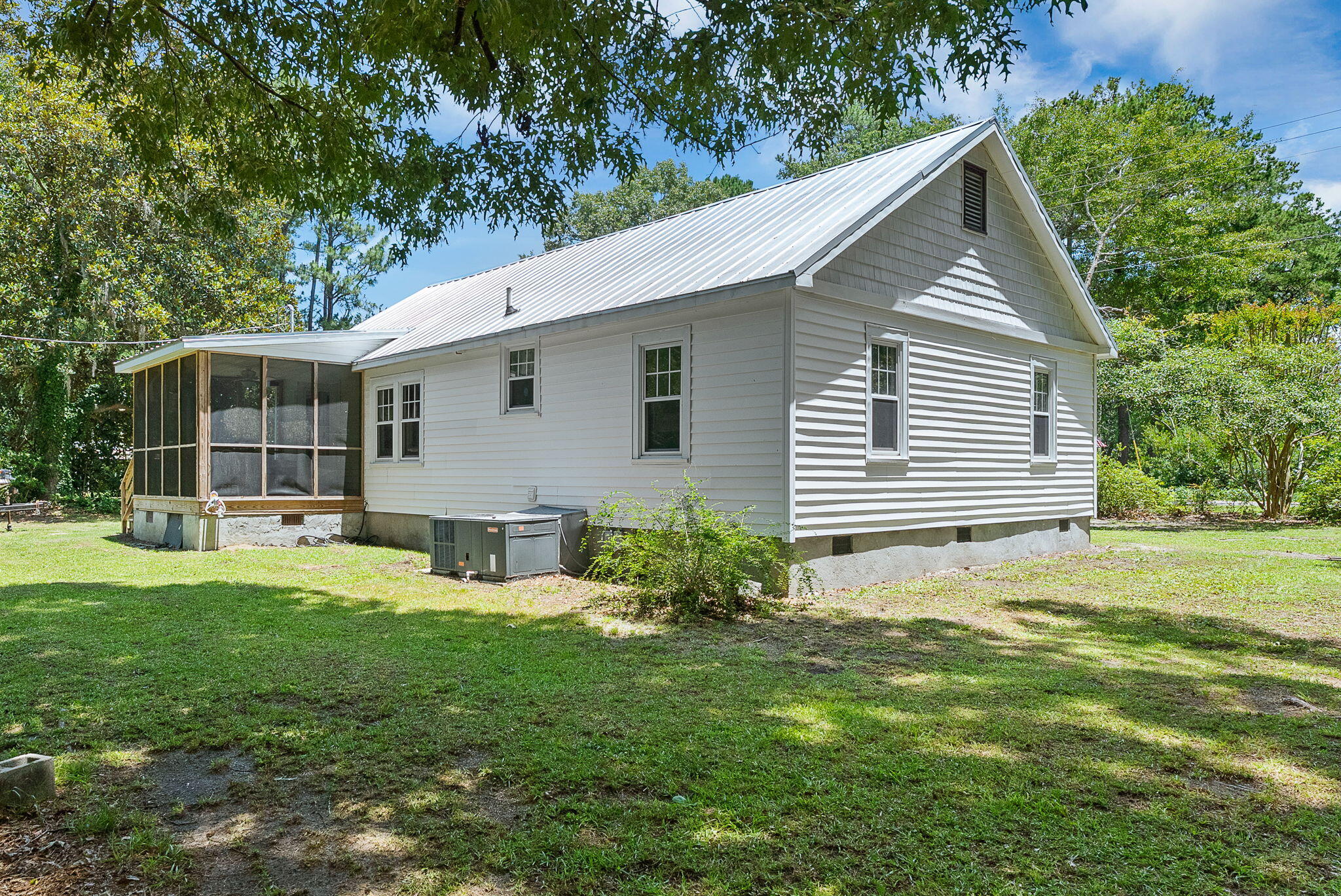 1737 Pinopolis Road Moncks Corner, SC 29461 - Photo 25 of 35