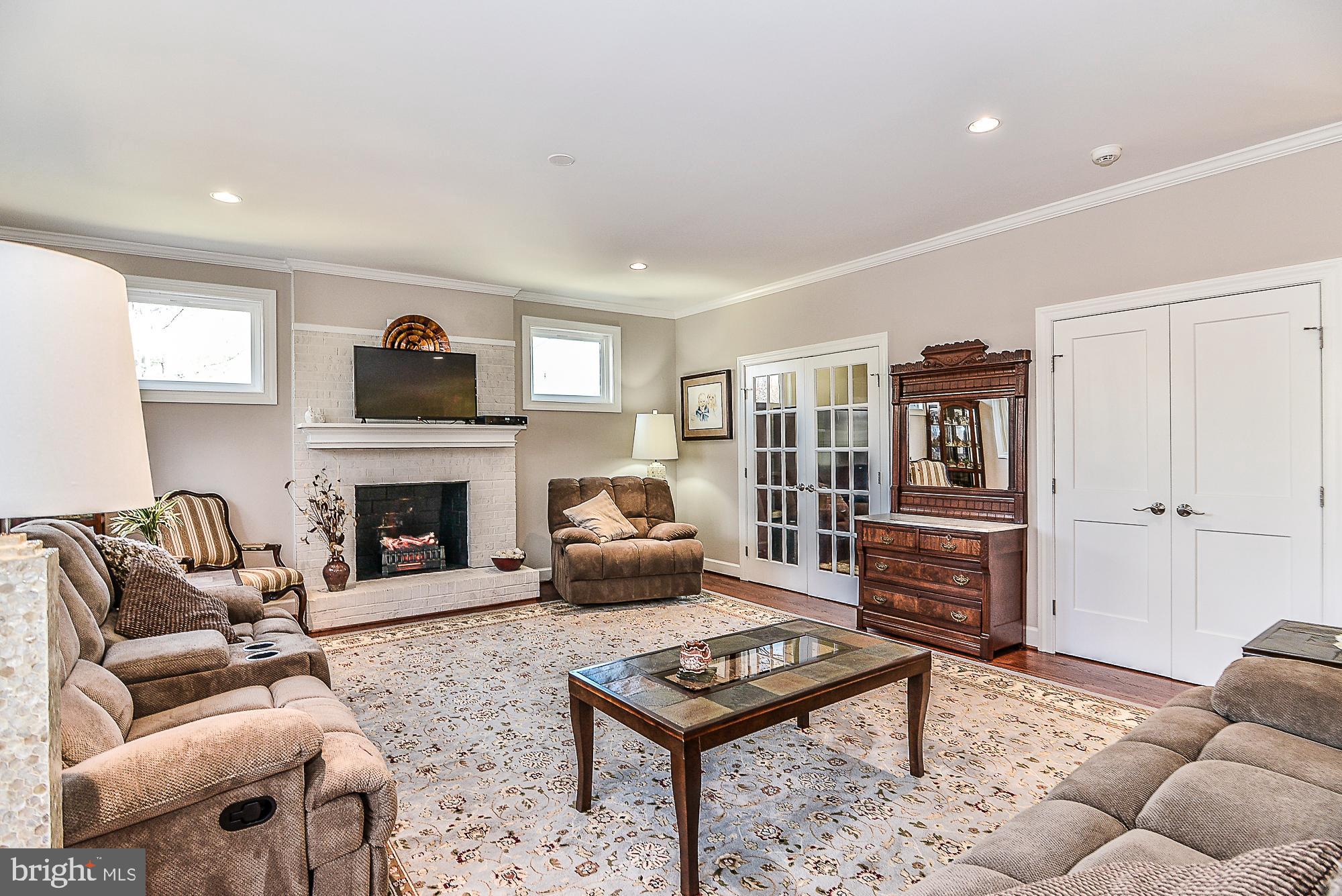 7823 Roundabout Way Springfield, VA 22153 - Photo 16 of 66 Gallery Image 16