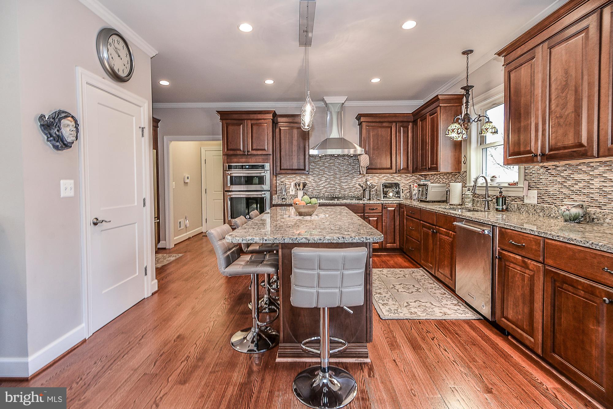 7823 Roundabout Way Springfield, VA 22153 - Photo 21 of 66 Gallery Image 21