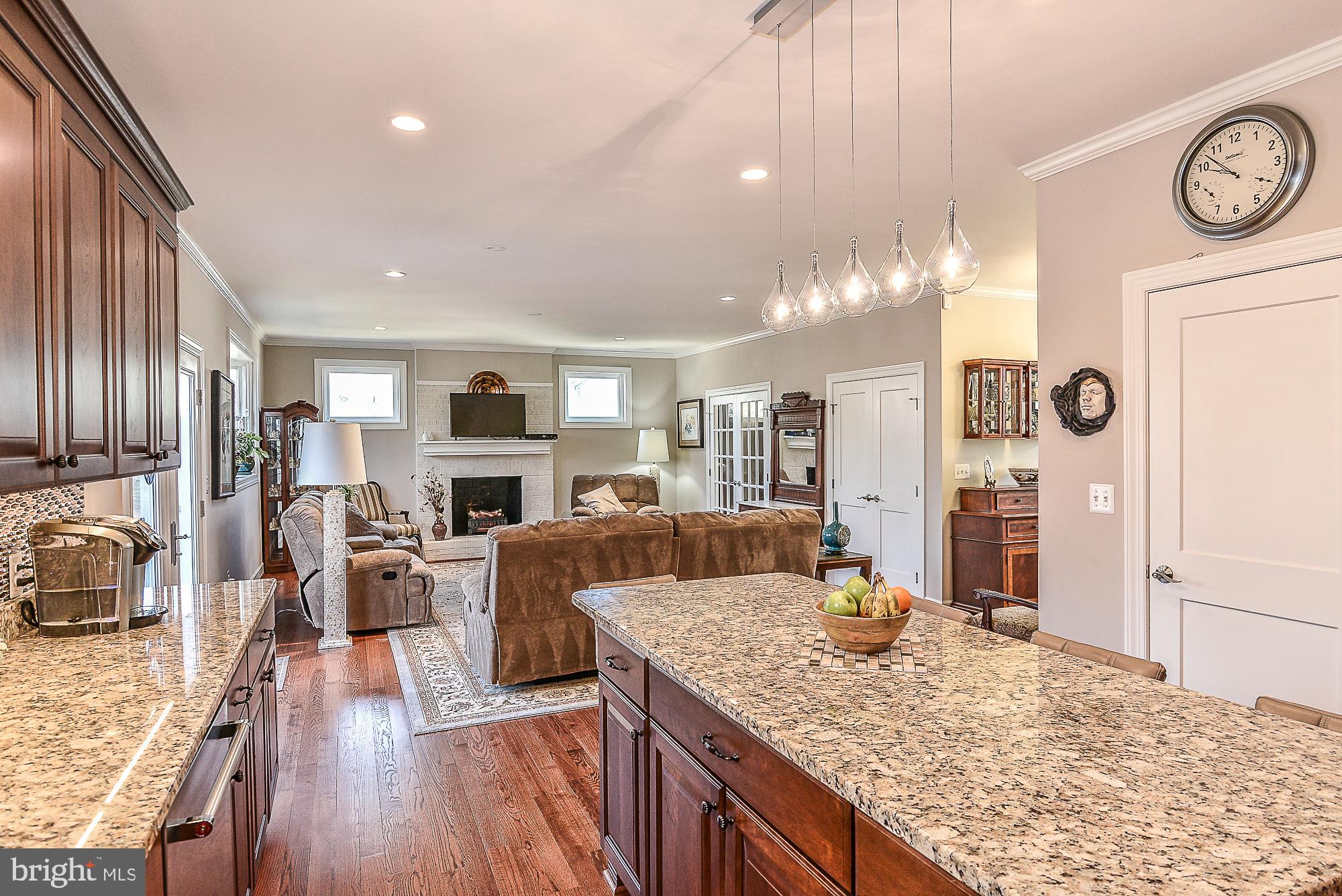 7823 Roundabout Way Springfield, VA 22153 - Photo 26 of 66 Gallery Image 26