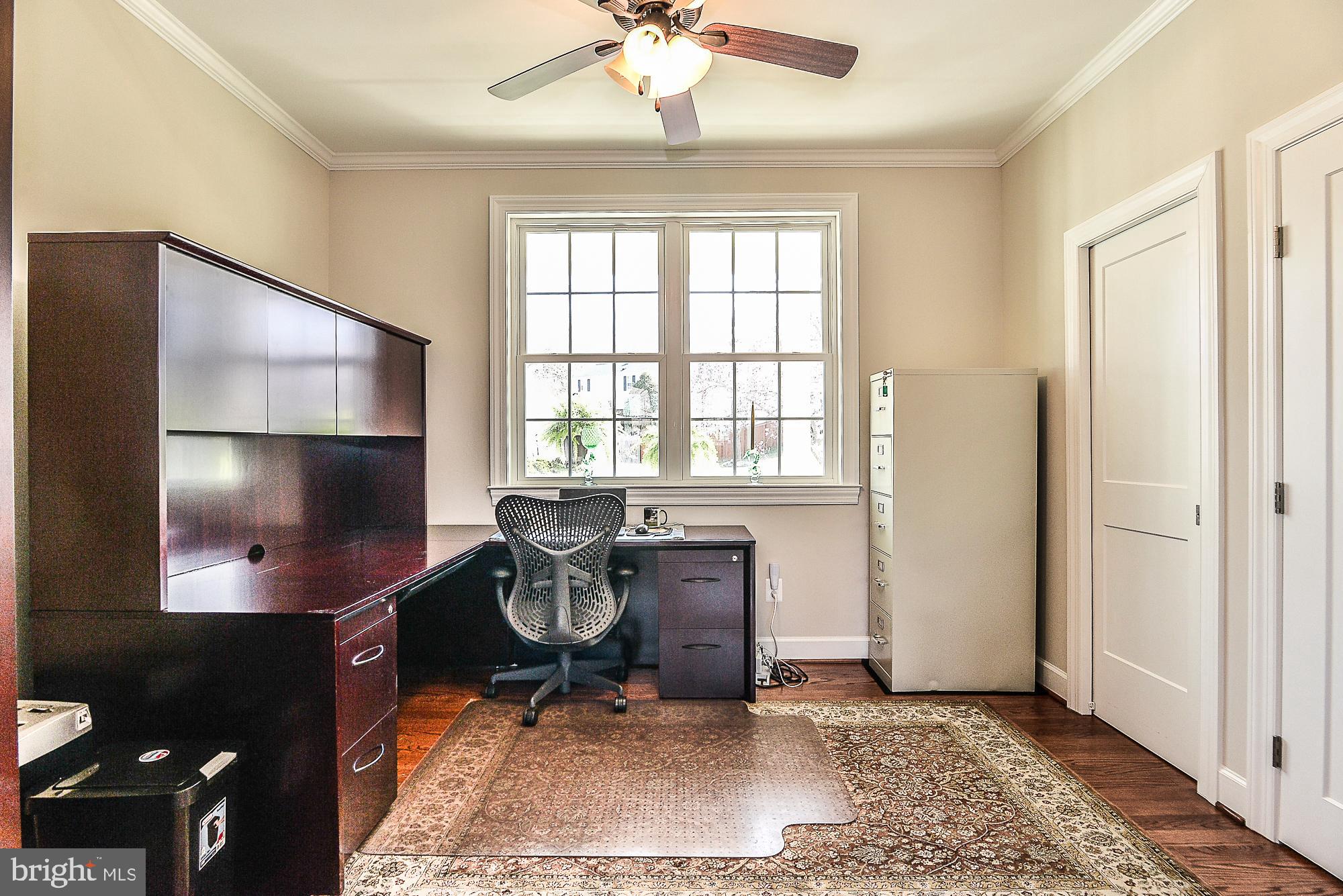 7823 Roundabout Way Springfield, VA 22153 - Photo 30 of 66 Gallery Image 30