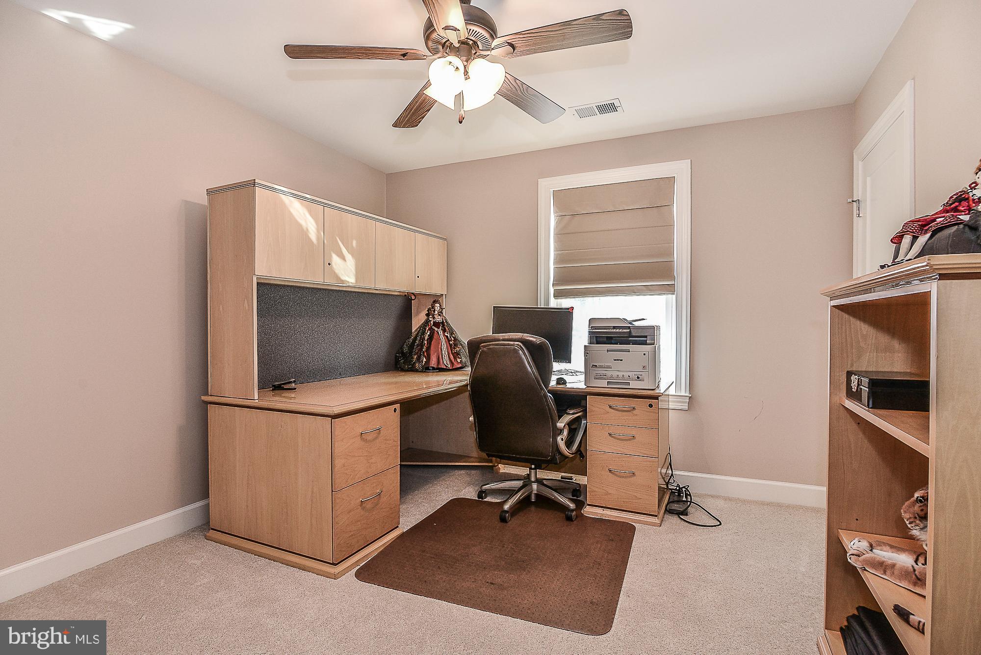 7823 Roundabout Way Springfield, VA 22153 - Photo 46 of 66 Gallery Image 46