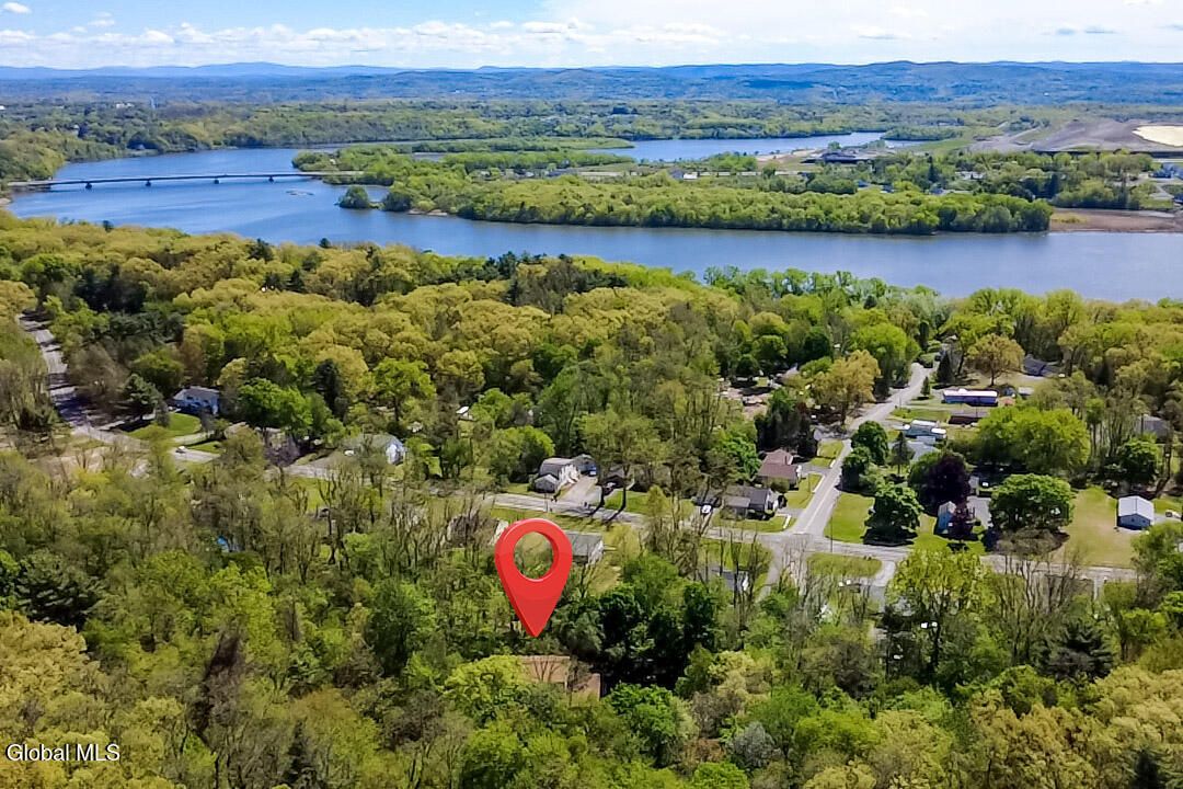 99 A Beach Road Halfmoon, NY 12065 - Photo 4 of 53 53-MEPN0791-Edit