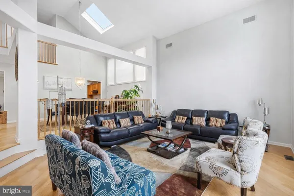 $998,000 | 310 Sayre Drive, Princeton, NJ 08540