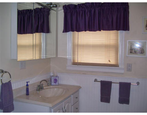 13 Marconi Road Worcester, MA 01606 - Photo 8 of 14 Gallery Image 8