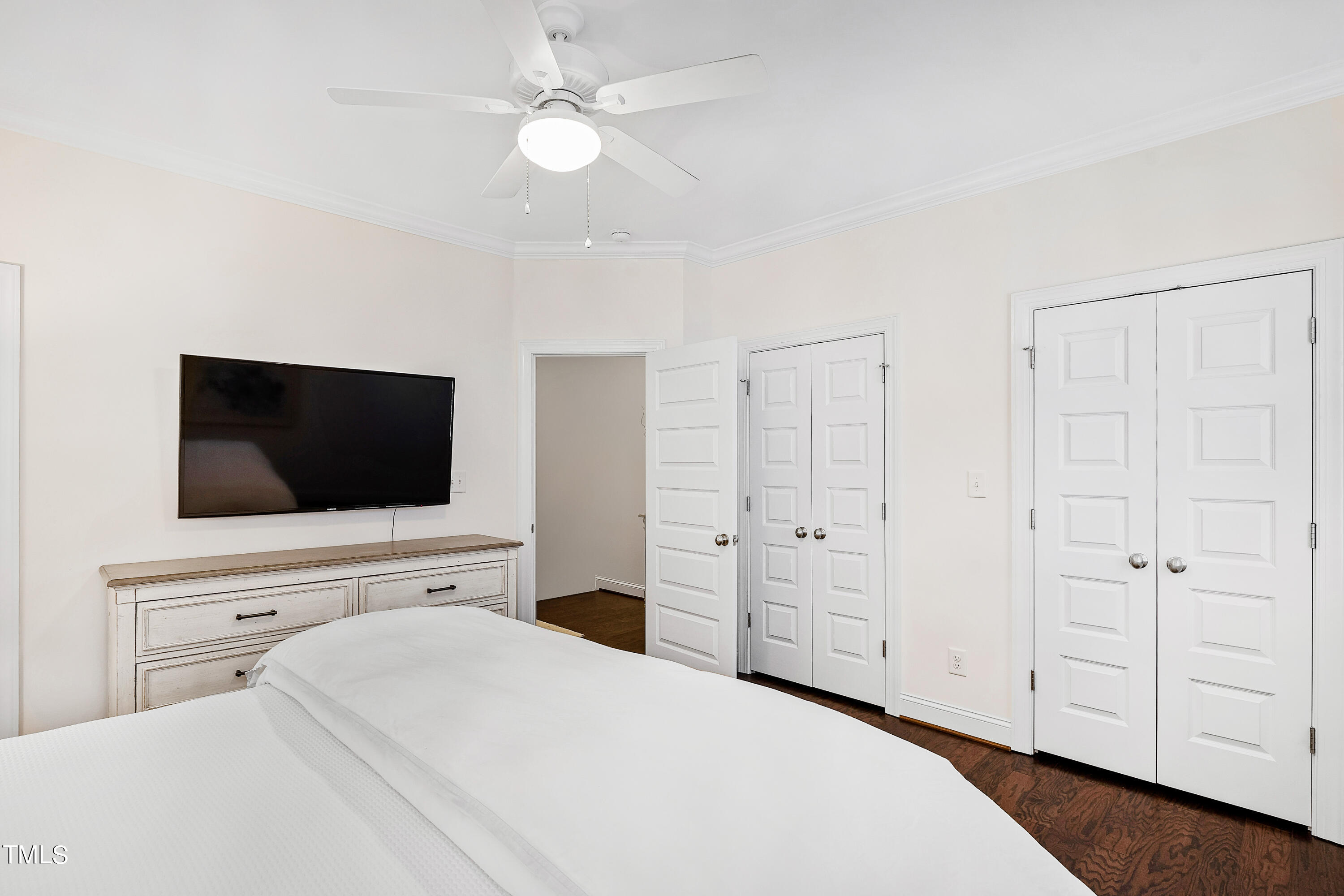 525 Ledbetter Court Raleigh, NC 27608 - Photo 24 of 45 Bedroom01B