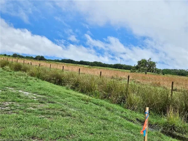 $199,000 | 1013 Cattle Ranch Road, Venus, FL 33960