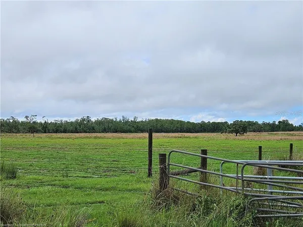 $199,000 | 1013 Cattle Ranch Road, Venus, FL 33960