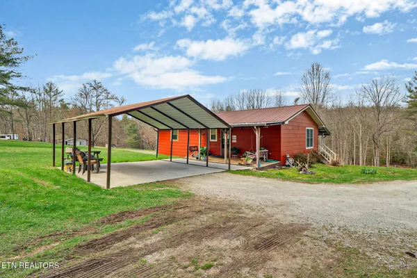 $379,900 | 239 Doc Huling Road, Robbins, TN 37852