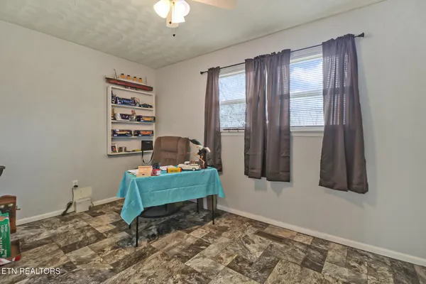 $379,900 | 239 Doc Huling Road, Robbins, TN 37852