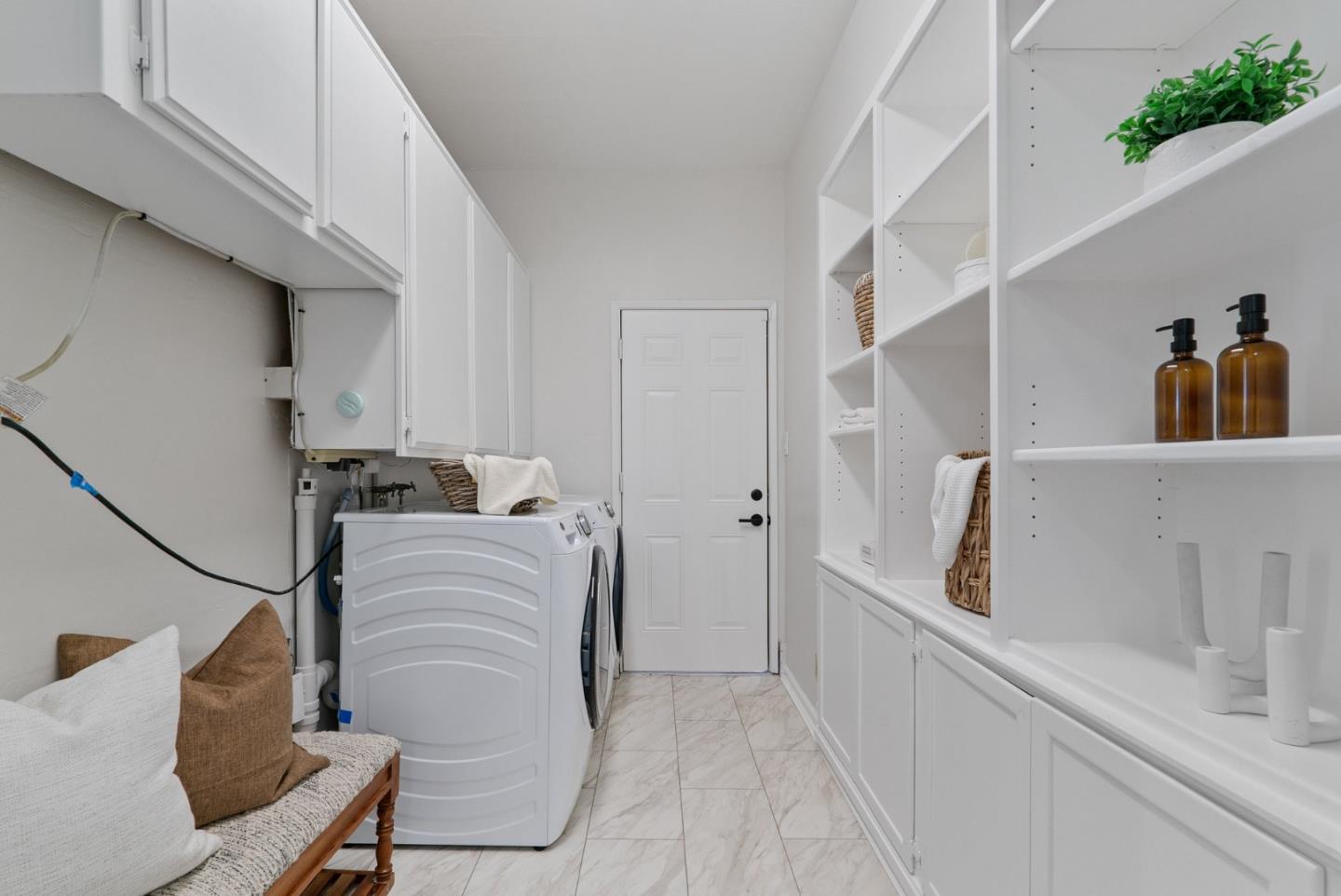 1762 El Codo Way San Jose, CA 95124 - Photo 28 of 81 a living room with furniture and a painting on the wall