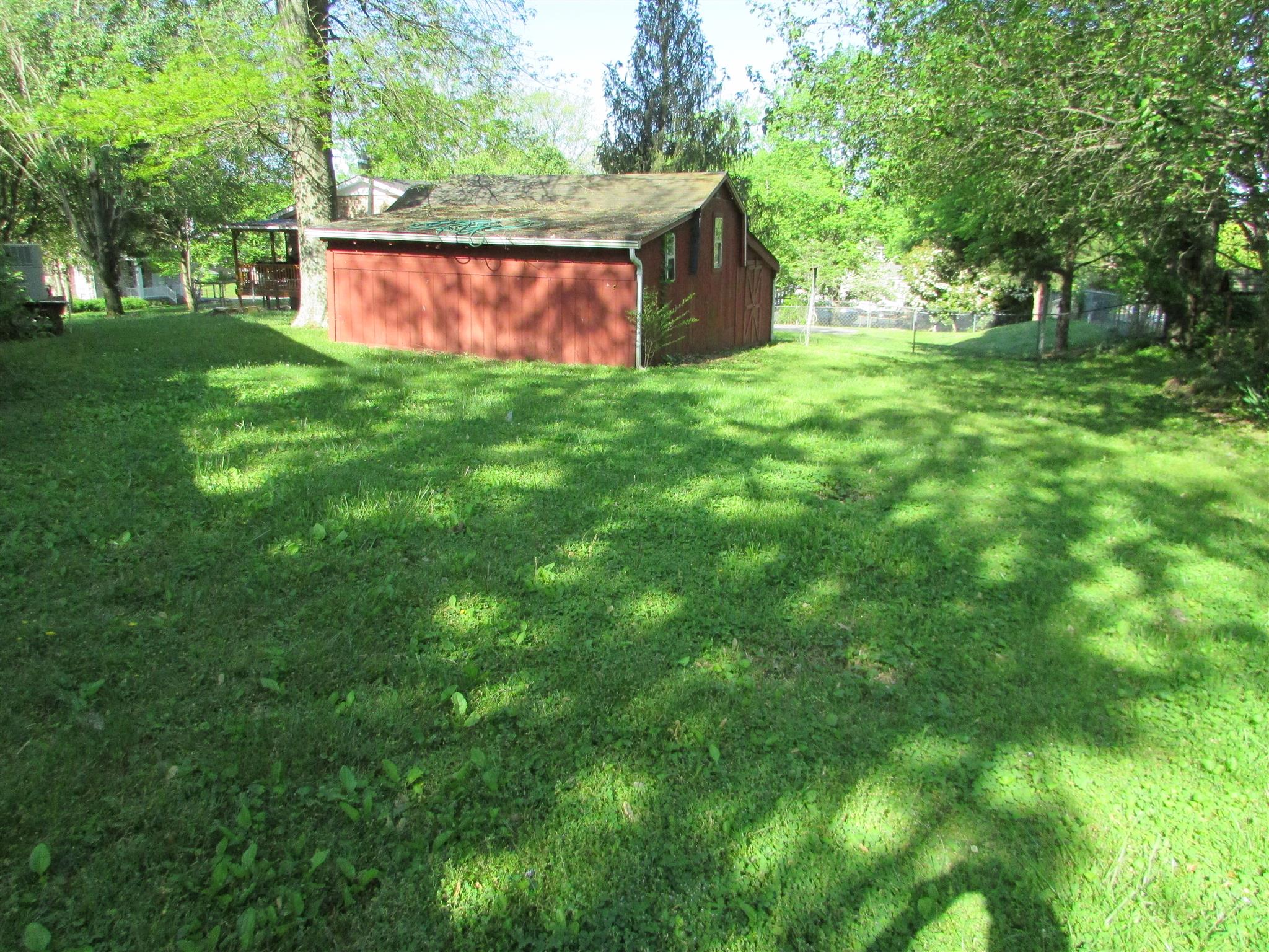200 Hampton Road Columbia, TN 38401 - Photo 5 of 19 Gallery Image 5