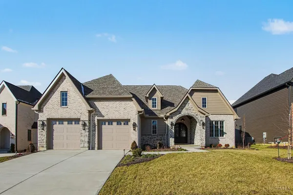$1,220,000 | 6956 Shadow Ridge Road, Cincinnati, OH 45230