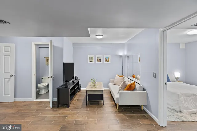 $525,000 | 140 Overlea Road, Millersville, MD 21108