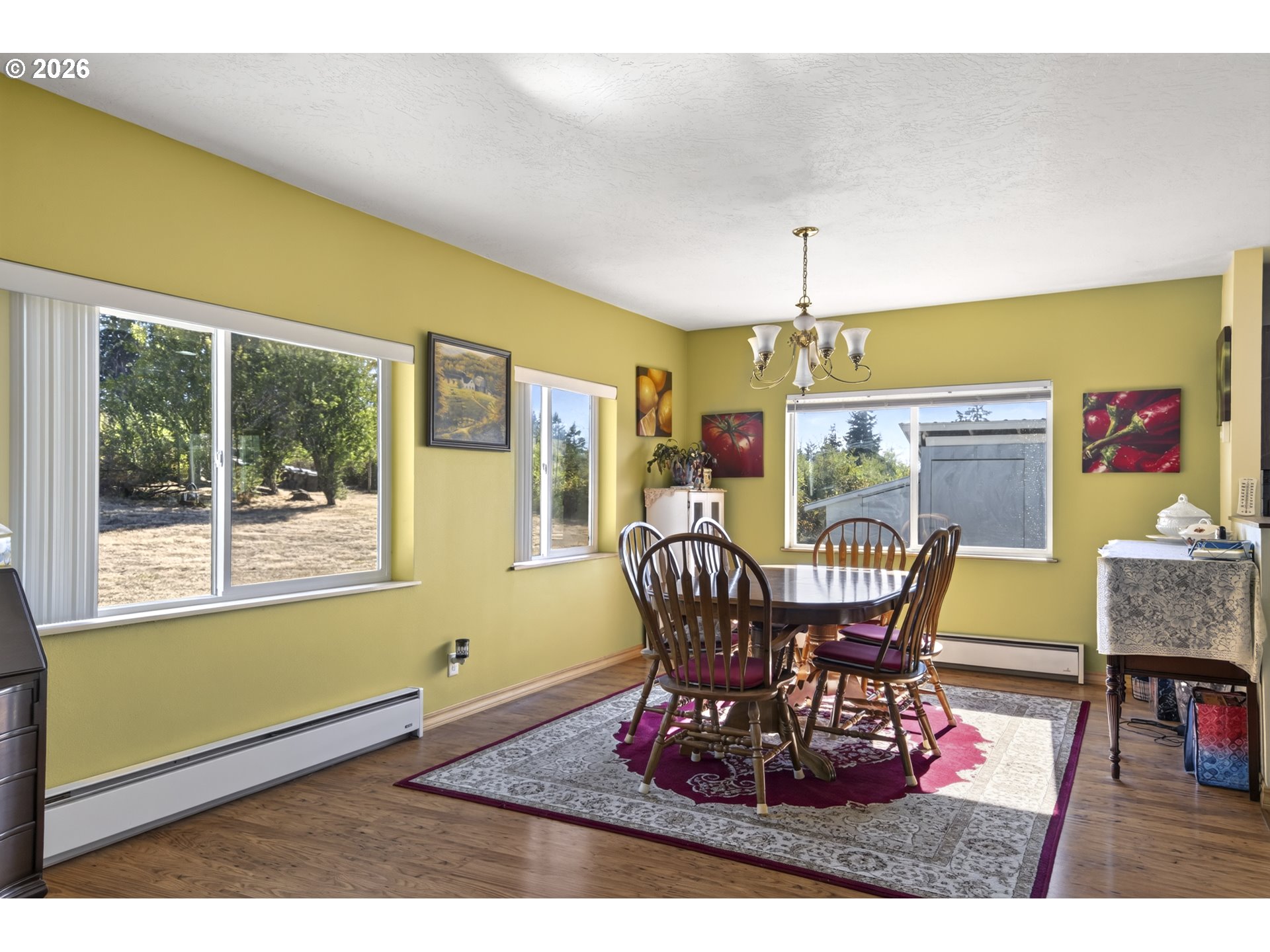 582 Valley View Road Sutherlin, OR 97479 - Photo 5 of 48 Gallery Image 5