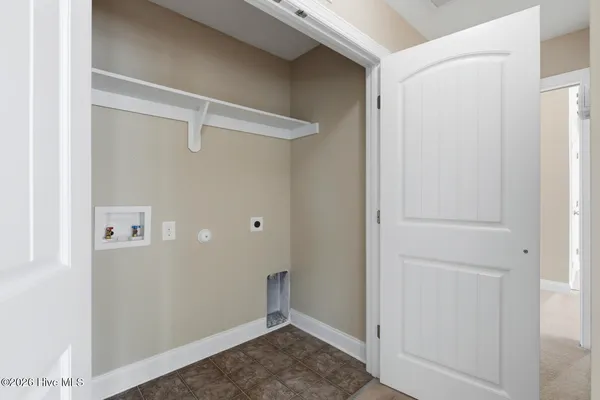 $2,350 | 311 Landing Lane, Sneads Ferry, NC 28460