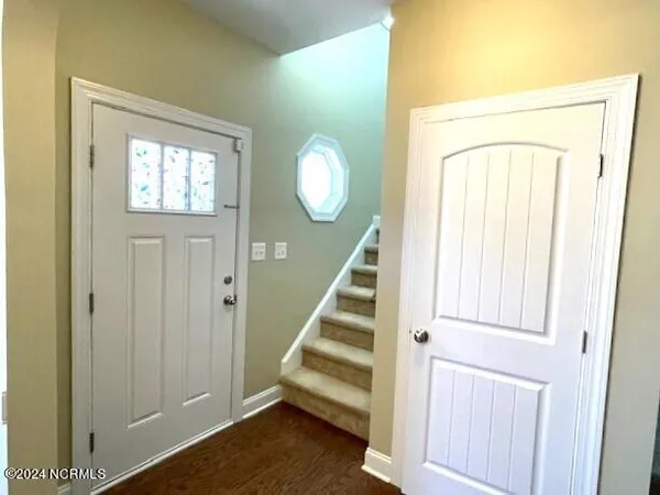 $2,350 | 311 Landing Lane, Sneads Ferry, NC 28460