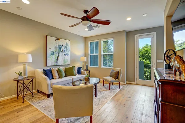 $759,999 | 25 Heligan Lane, Unit 7, Livermore, CA 94551