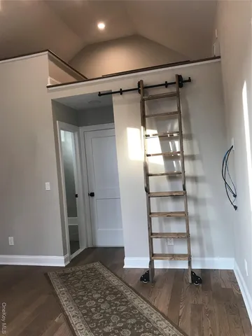 $2,750 | 251 Main Street, Northport, NY 11768