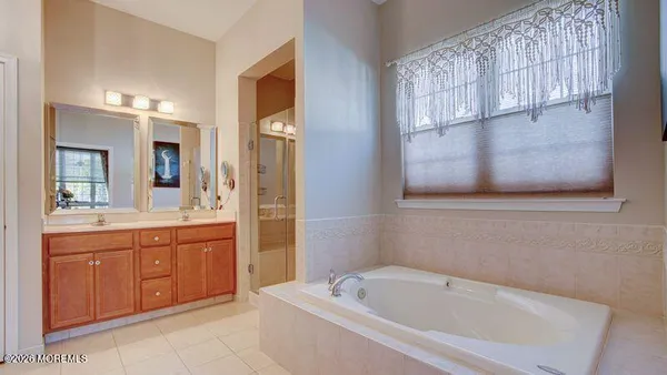 $539,900 | 15 Crooked Stick Road, Jackson, NJ 08527