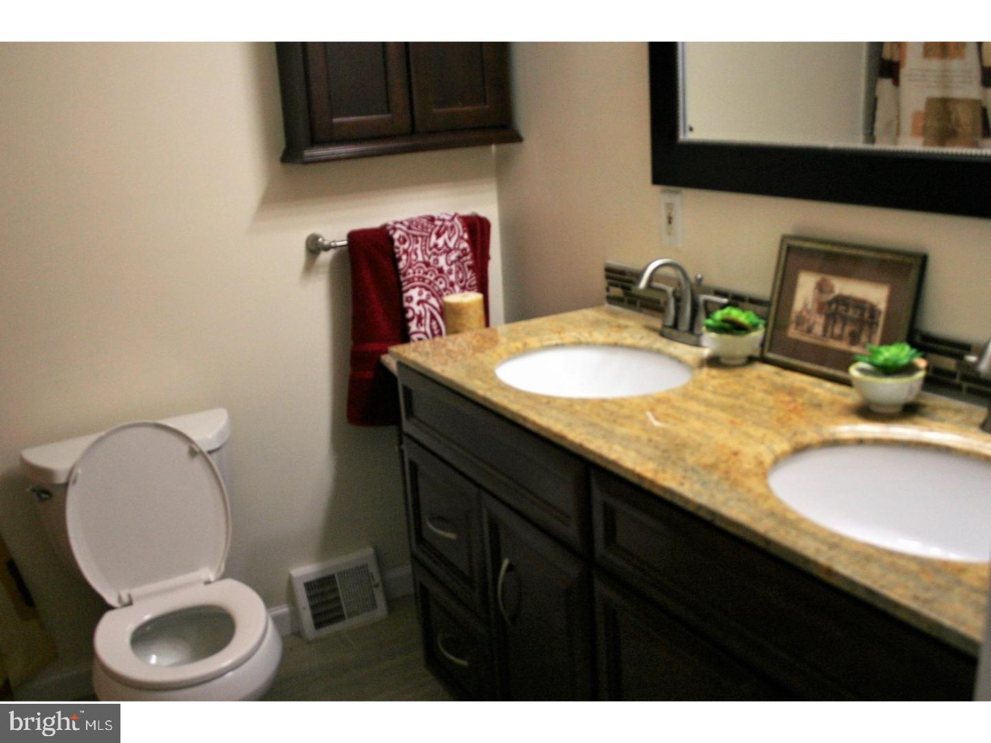 9715 Laramie Road Philadelphia, PA 19115 - Photo 9 of 24 Bathroom