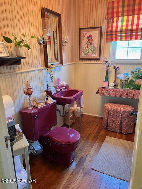 641 Headden Drive Ridgely, TN 38080 - Photo 10 of 21 a living room with furniture and wooden floor