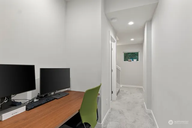 $614,500 | 1620 South Lane Street, Unit E, Seattle, WA 98144