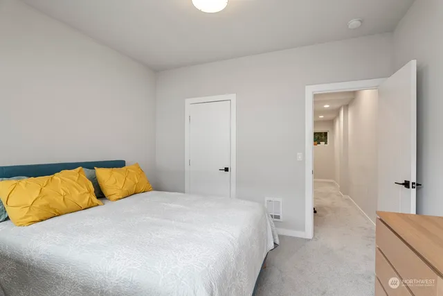 $614,500 | 1620 South Lane Street, Unit E, Seattle, WA 98144