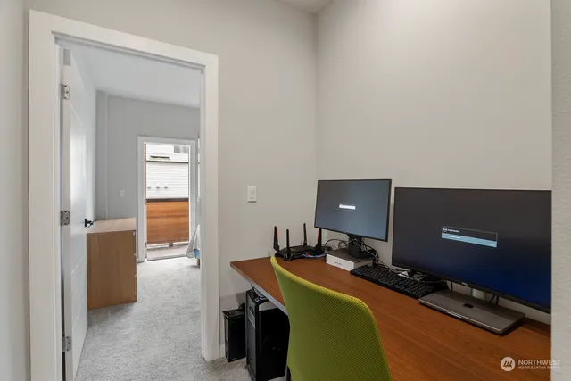 $614,500 | 1620 South Lane Street, Unit E, Seattle, WA 98144