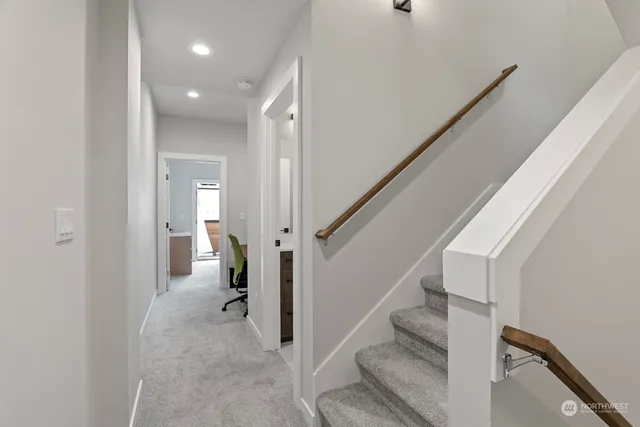 $614,500 | 1620 South Lane Street, Unit E, Seattle, WA 98144