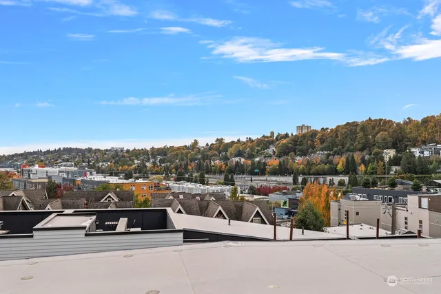 $614,500 | 1620 South Lane Street, Unit E, Seattle, WA 98144