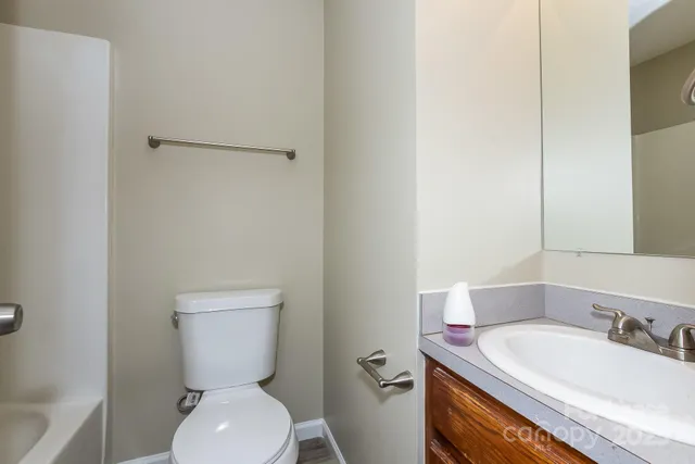 $1,725 | 604 Powerline Avenue, Belmont, NC 28012