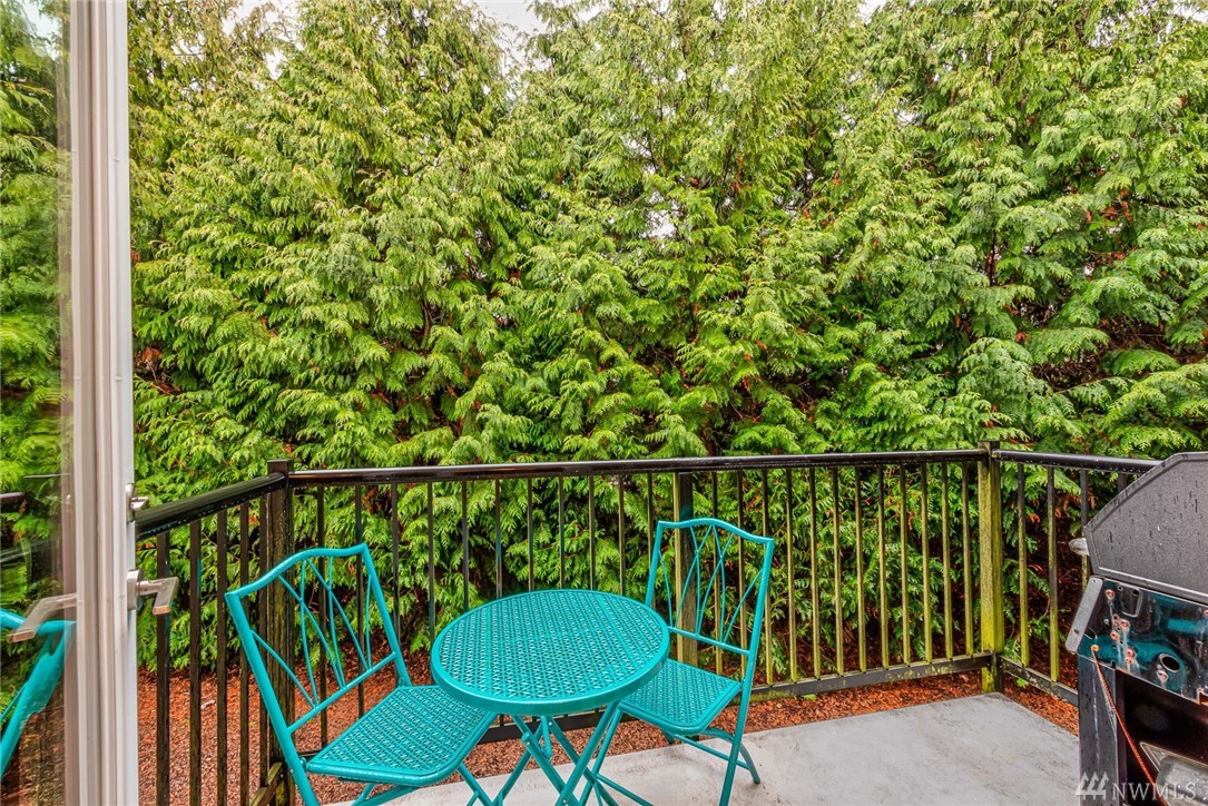 2115 201st Place Southeast, Unit R102 Bothell, WA 98012 - Photo 14 of 25