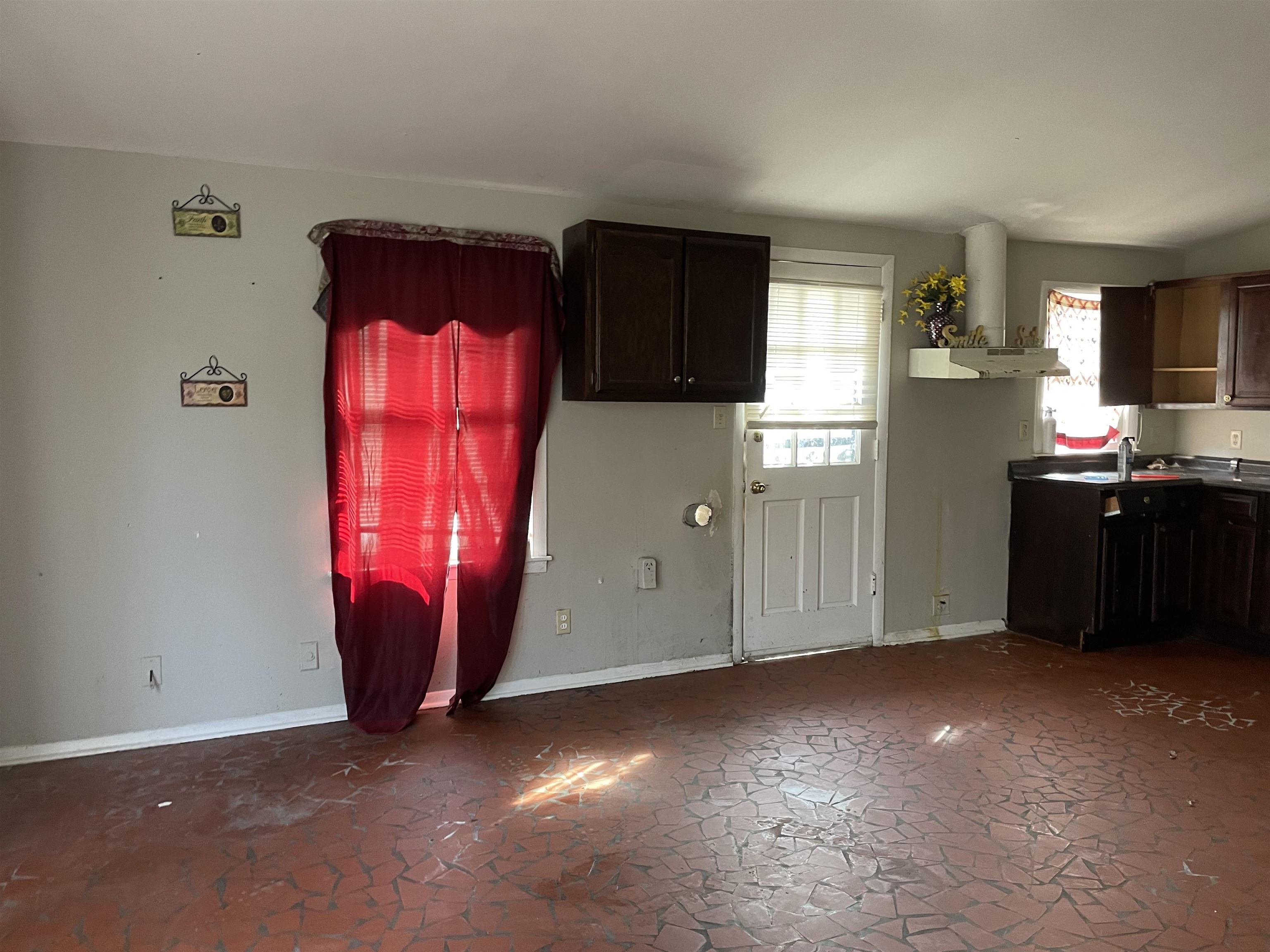 2958 South Perkins Road Memphis, TN 38118 - Photo 5 of 21 Gallery Image 5