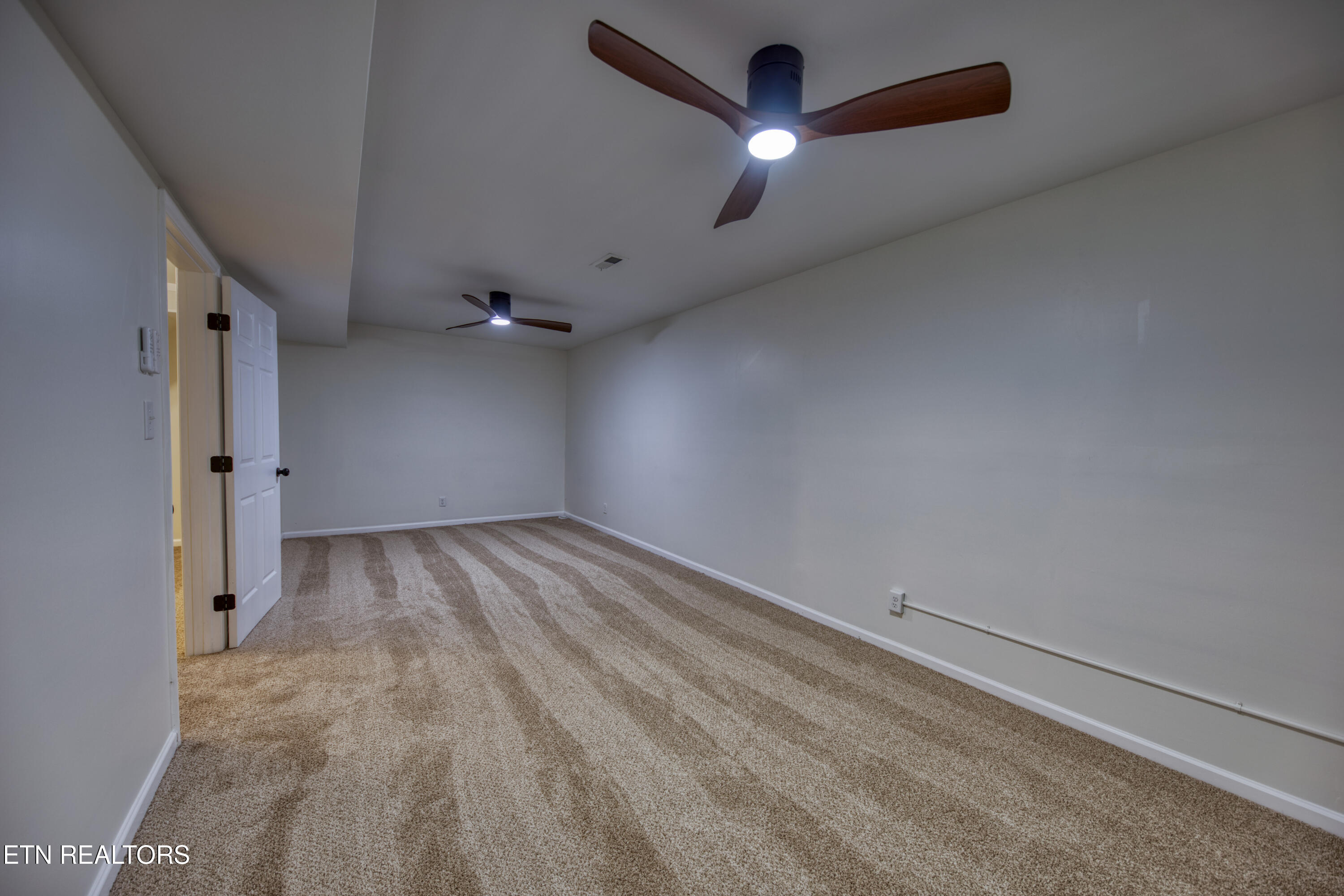 276 Sherwood Road Powell, TN 37849 - Photo 22 of 24 0H3A0274_122