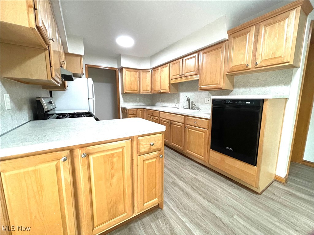 2803 Som Center Road Willoughby, OH 44094 - Photo 5 of 36 Gallery Image 5