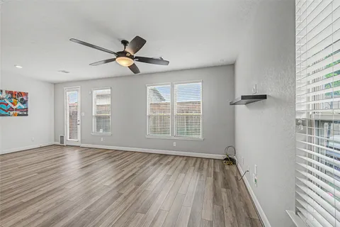 $300,000 | 2102 Red Cedar Ridge Way, Houston, TX 77080