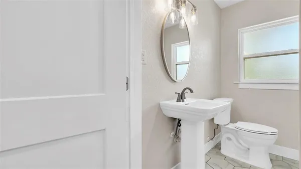 $589,900 | 333 Lake Otis Drive Southeast, Winter Haven, FL 33880