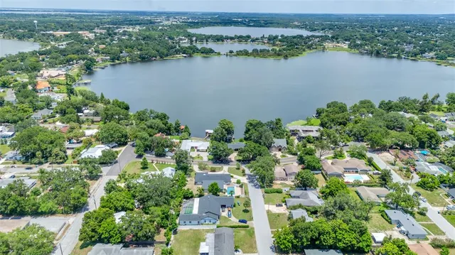 $599,900 | 333 Lake Otis Drive Southeast, Winter Haven, FL 33880