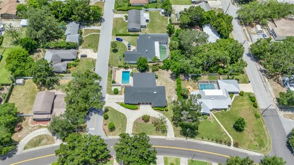 $589,900 | 333 Lake Otis Drive Southeast, Winter Haven, FL 33880