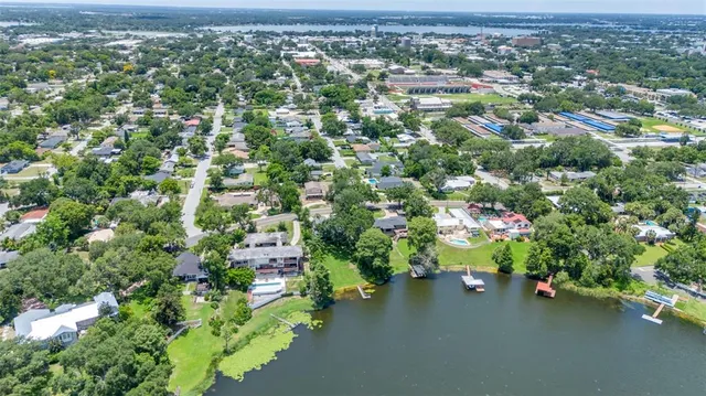 $599,900 | 333 Lake Otis Drive Southeast, Winter Haven, FL 33880