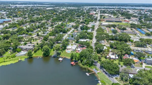 $589,900 | 333 Lake Otis Drive Southeast, Winter Haven, FL 33880