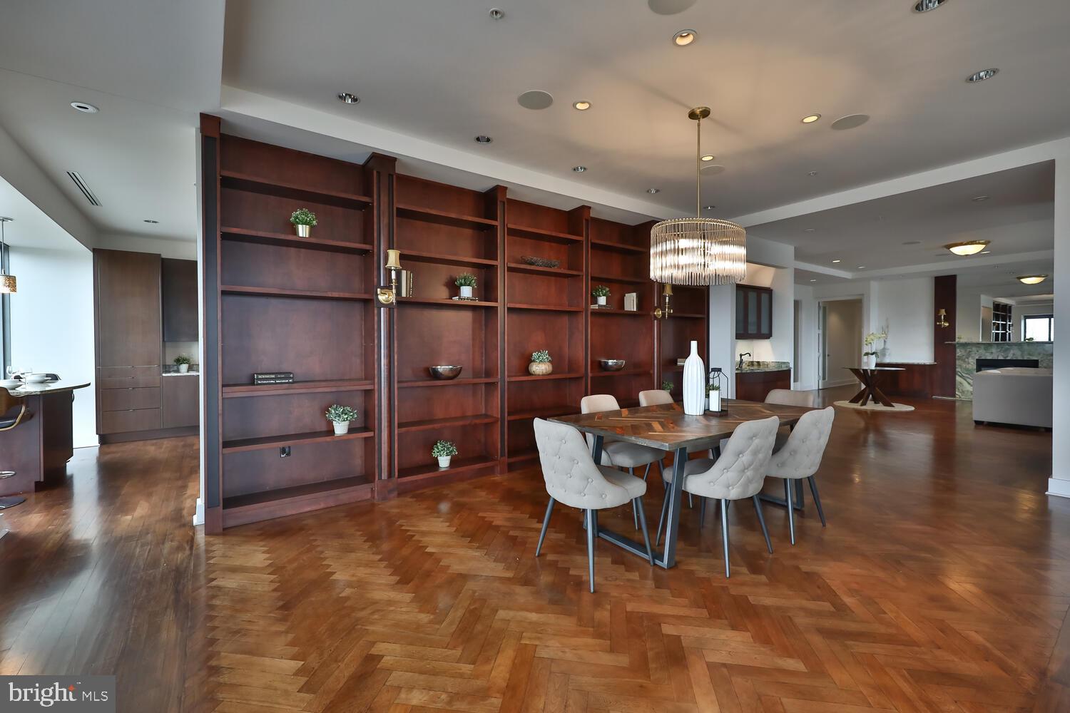 1706 Rittenhouse Square, Unit 2101 Philadelphia, PA 19103 - Photo 16 of 48 Gallery Image 16