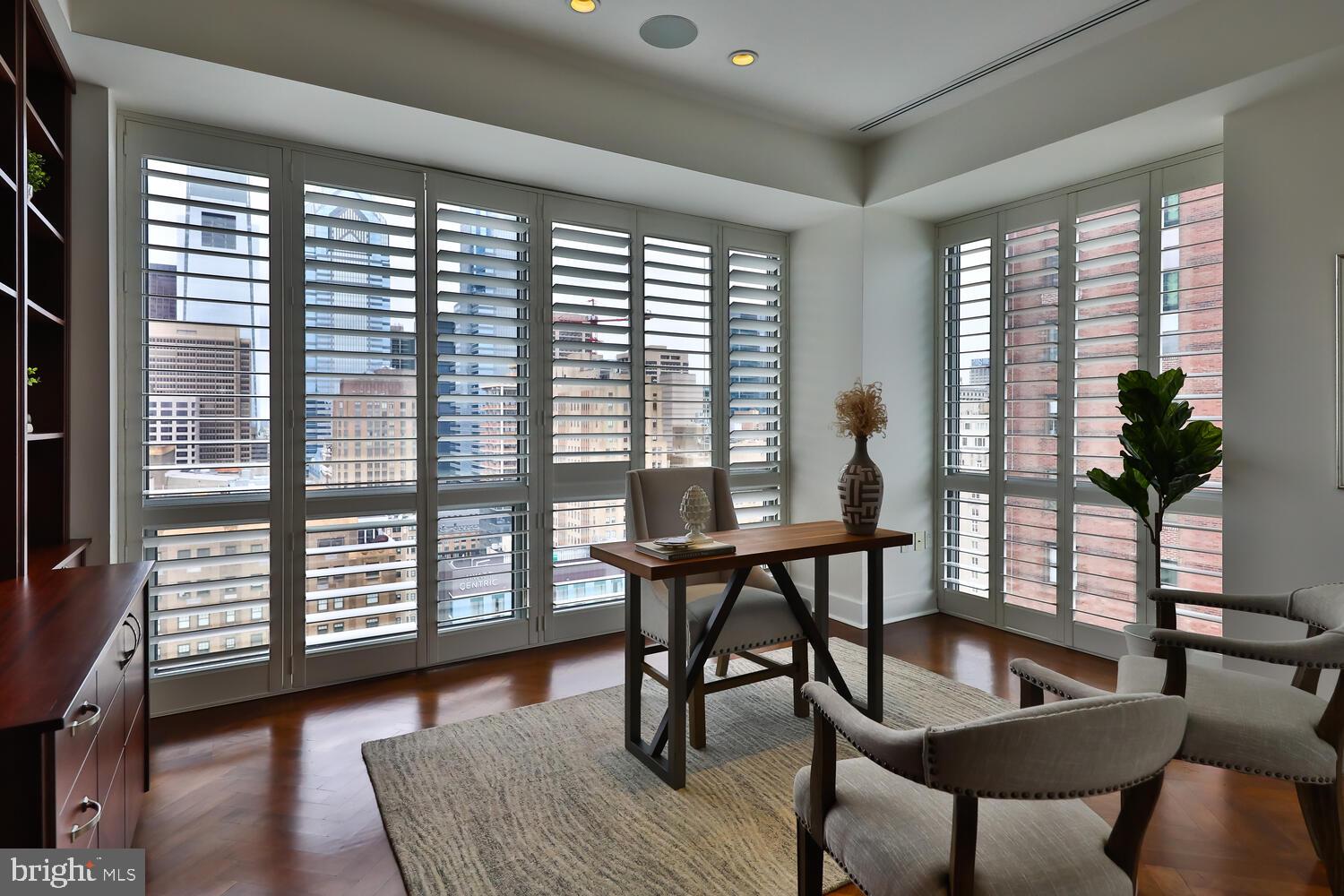 1706 Rittenhouse Square, Unit 2101 Philadelphia, PA 19103 - Photo 30 of 48 Gallery Image 30