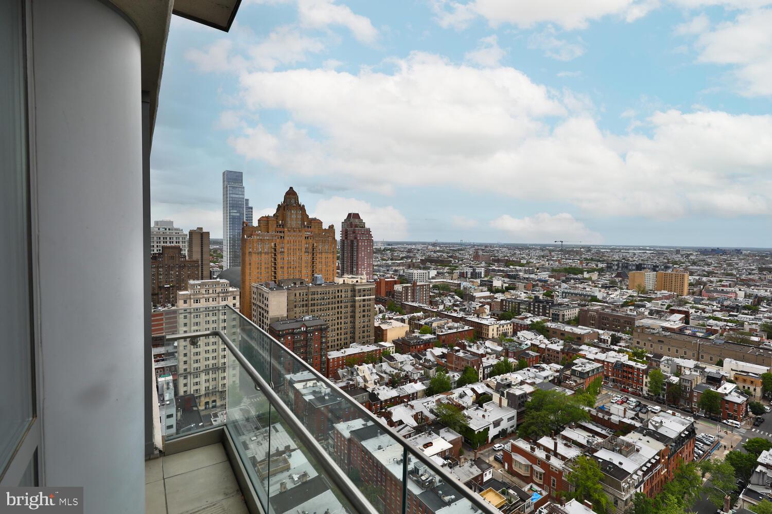 1706 Rittenhouse Square, Unit 2101 Philadelphia, PA 19103 - Photo 41 of 48 Gallery Image 41