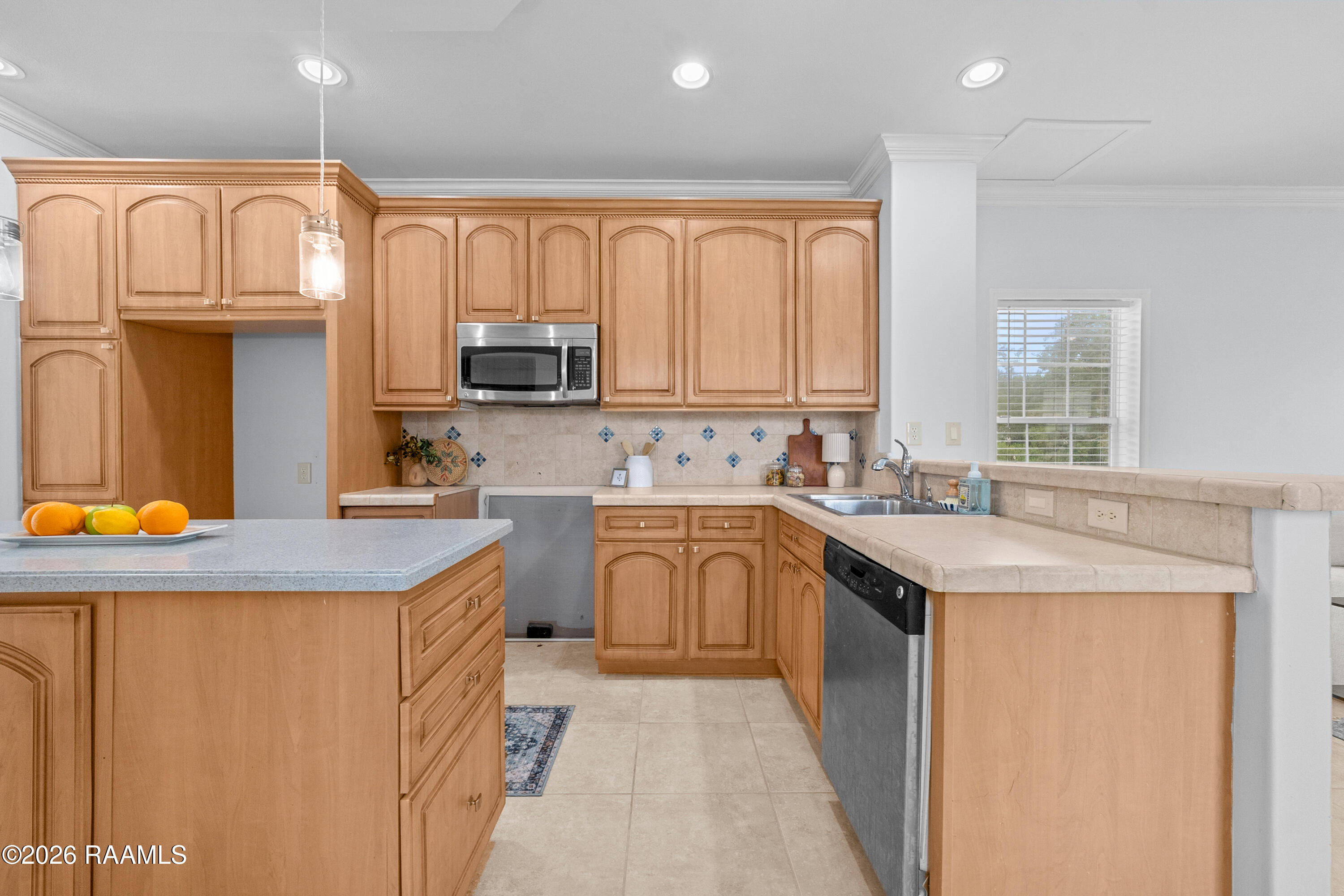 264 Oak Mnr Road Rayne, LA 70578 - Photo 6 of 26 DSC01639