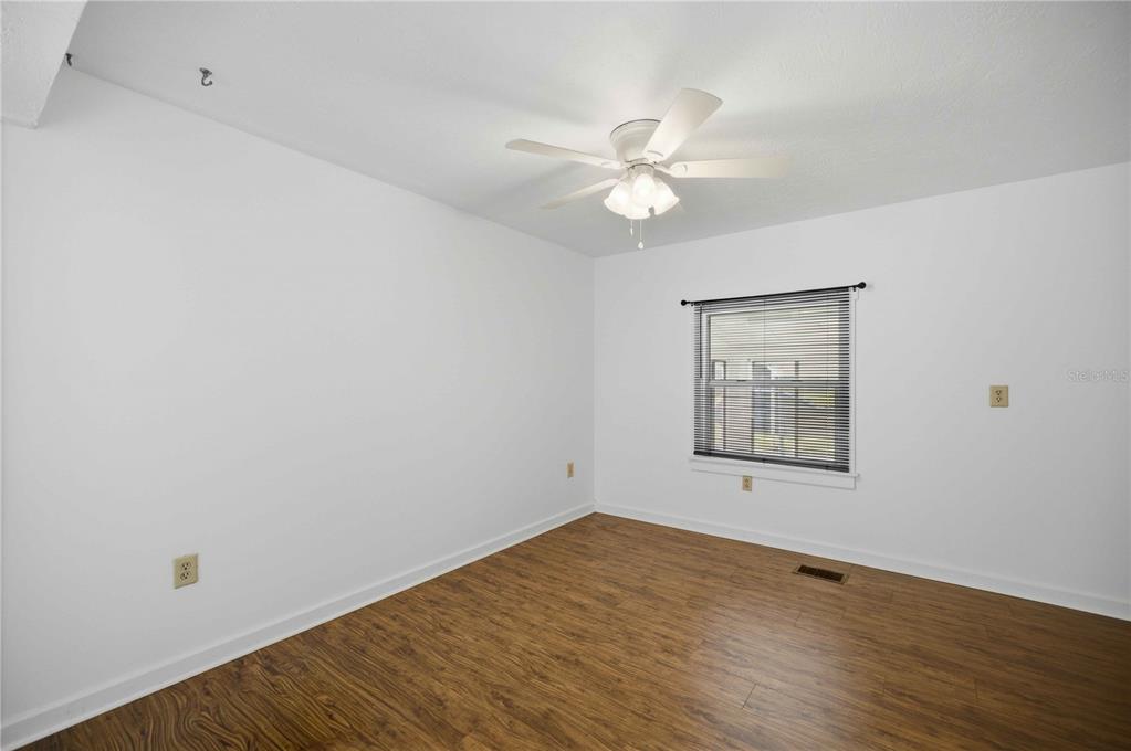 4950 Southeast 112th Street Road Belleview, FL 34420 - Photo 24 of 32