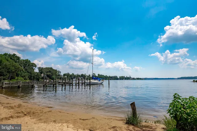 $69,500 | 902 Hine Trail, Crownsville, MD 21032