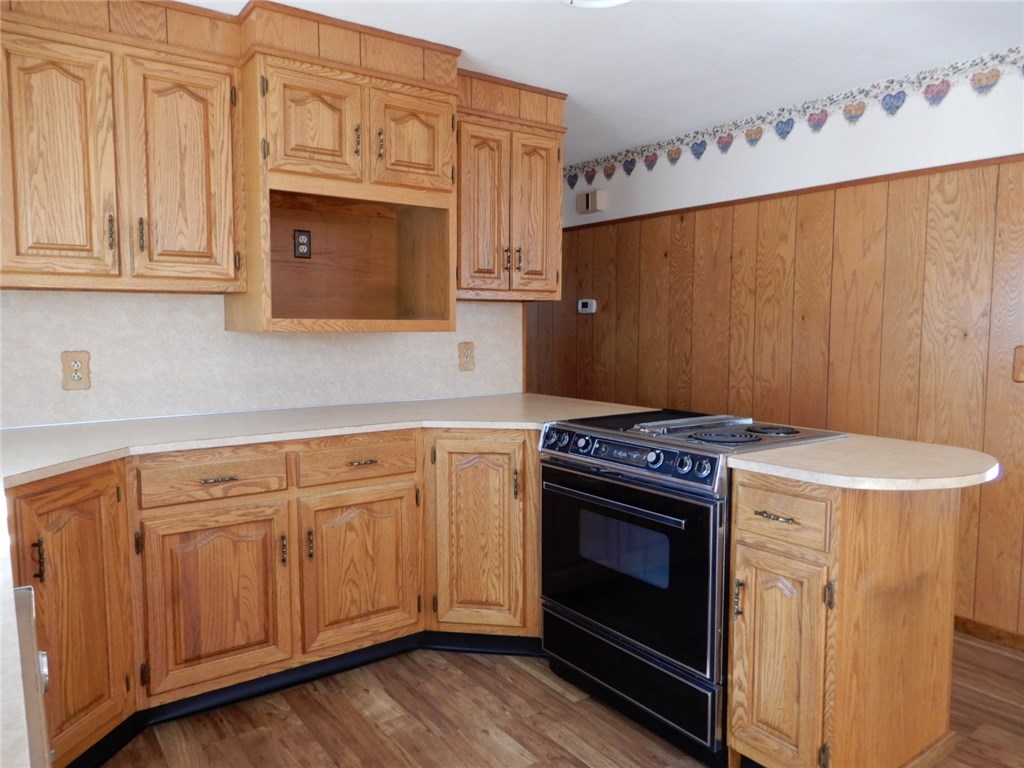 170 Seamans Street Woonsocket, RI 02895 - Photo 11 of 27 Gallery Image 11